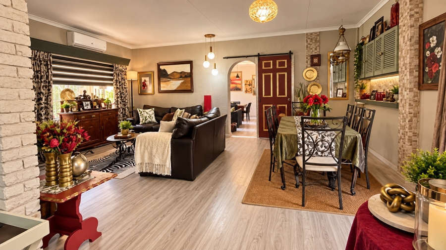 3 Bedroom Property for Sale in Flamwood North West